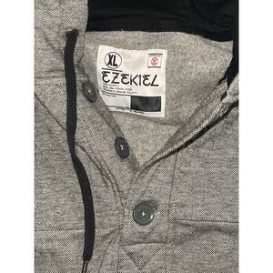 Ezekiel hooded men’s jacket. Size XL